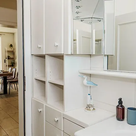 Team Haus -6zimmer 12betten Parkplaetze Grillen Terrasse Balkone Schnell Nach Augsburg Und Muenchen Mering