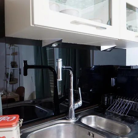 Team Haus -6zimmer 12betten Parkplaetze Grillen Terrasse Balkone Schnell Nach Augsburg Und Muenchen * Mering